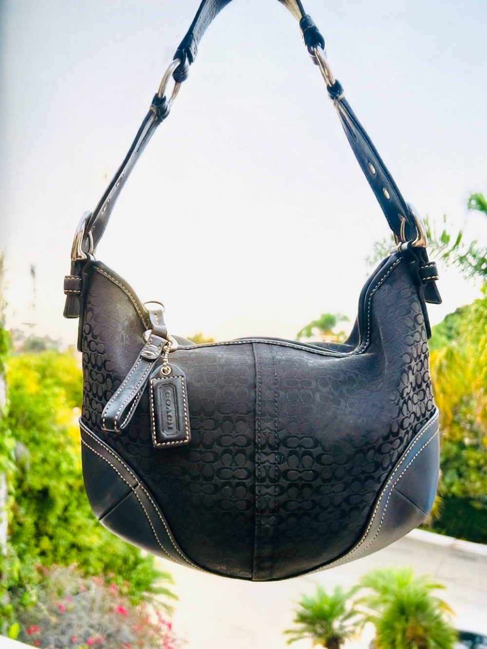 Coach Soho Signature Jacquard Black Hobo Shoulder Bag Authentic Y2K Style 1460